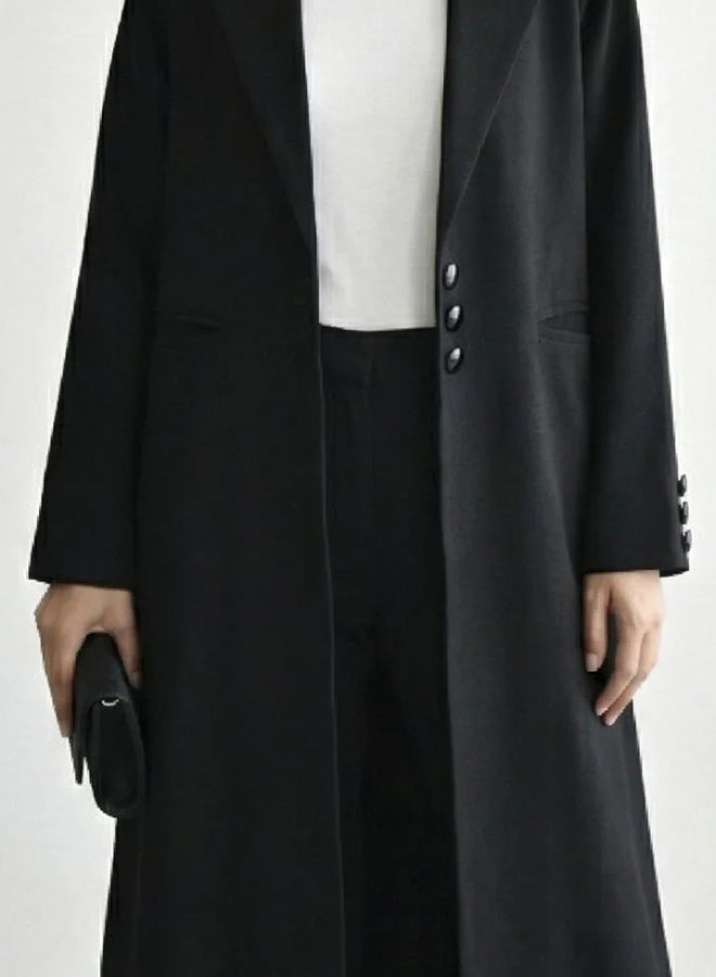 عبايات حوراء عباية بليزر بازرار على الكم مع بطانة داخلية - Image 4