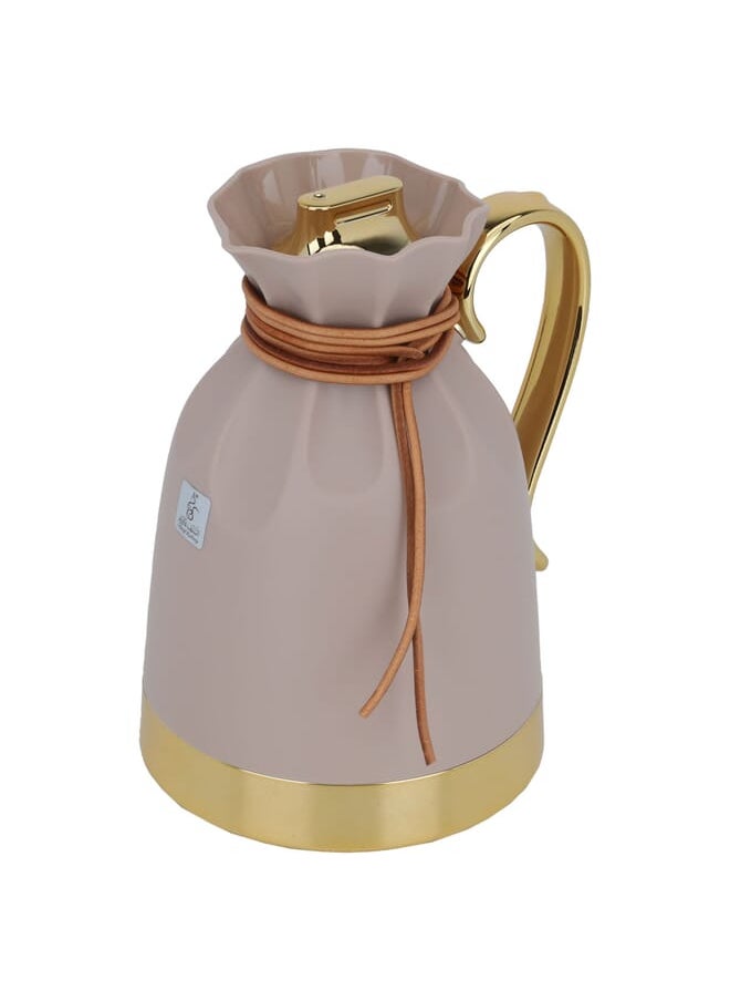 Alsaif Gallery - Everestbilqis Light Brown Bilqis Thermos With Gold 1 Liter - Image 1