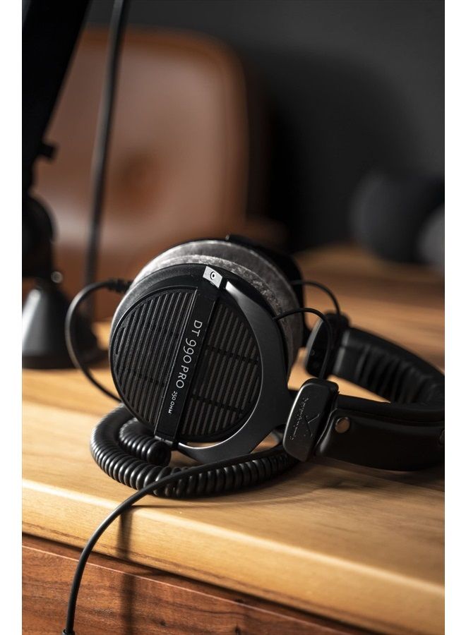 Beyer Dynamic DT 990 PRO 250 ohm - LIMITED EDITION (Black, Straight Cable) - Image 3