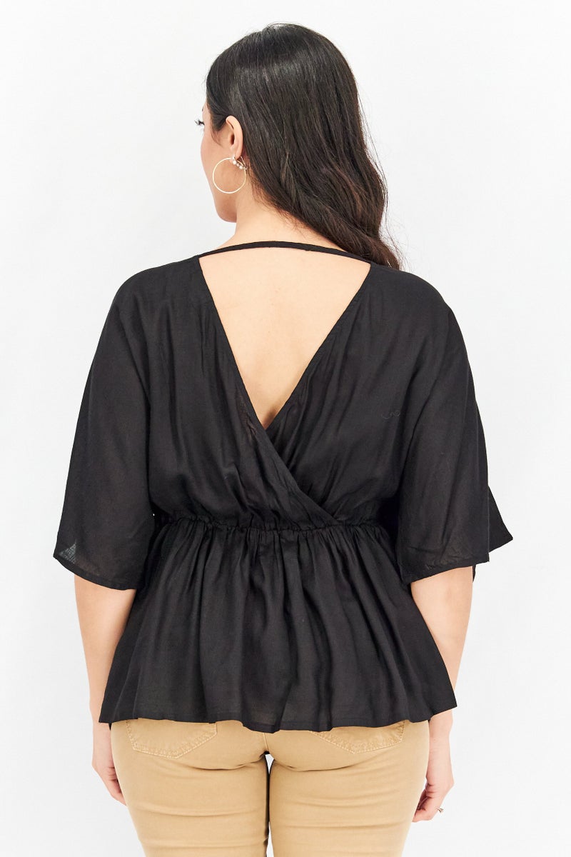 ASOS بلوزة كيمونو قصيرة الأكمام للنساء بتصميم سادة مع رباط حول العنق، سوداء - Image 2