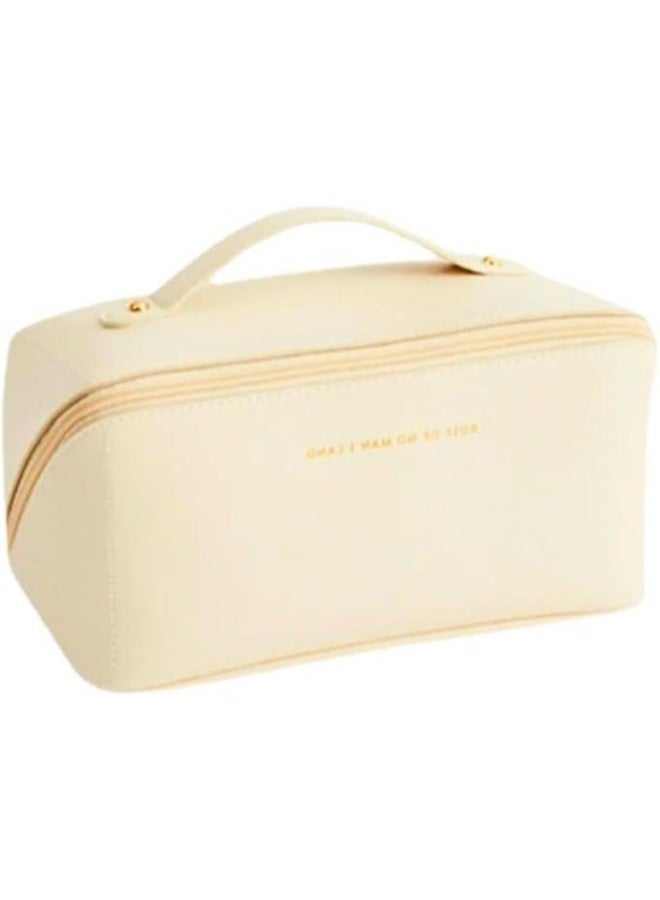 شنطة ميكب حجم كبير ومنظمه اكثر من جيب شكل عصرى تصلح للسفر لون بيج - Image 2