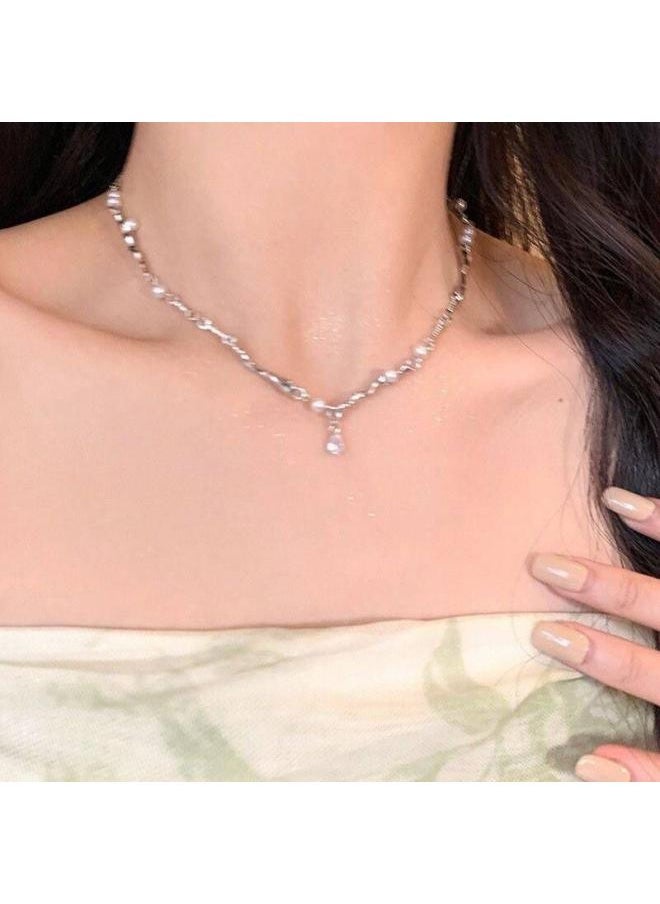 Generic - French Style Pearl Necklace Necklace Women's Light Luxury Niche Design Love Clavicle Chain High-grade Sweater Chain Elegant - Image 1