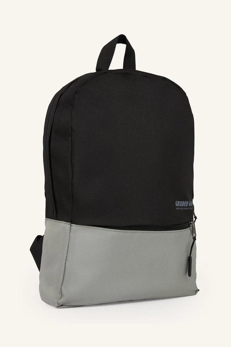 Defacto Backpack