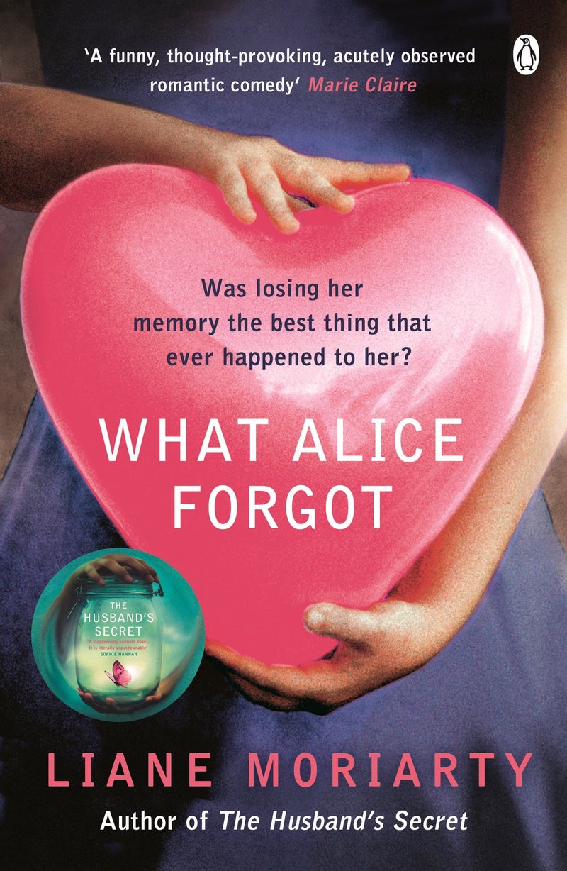 What Alice Forgot Paperback English by Liane Moriarty - 40325  - Image 1