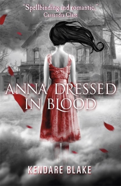 Anna Dressed In Blood printed_book_paperback english