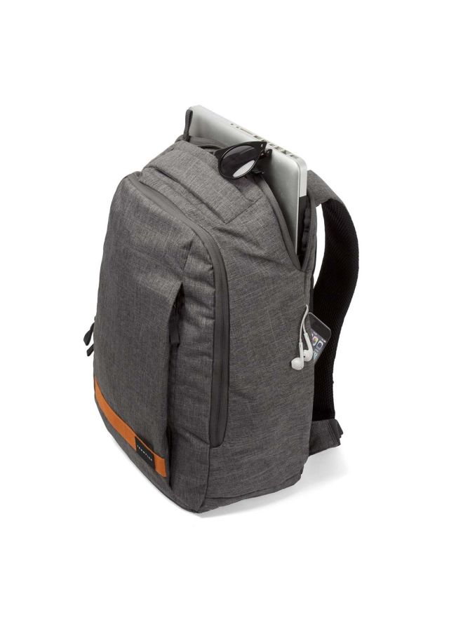 كرومبلر حقيبة ظهر شاتل ديلايت للأجهزة بعرض 15-Inch بوصة أبيض/رمادي - Image 3