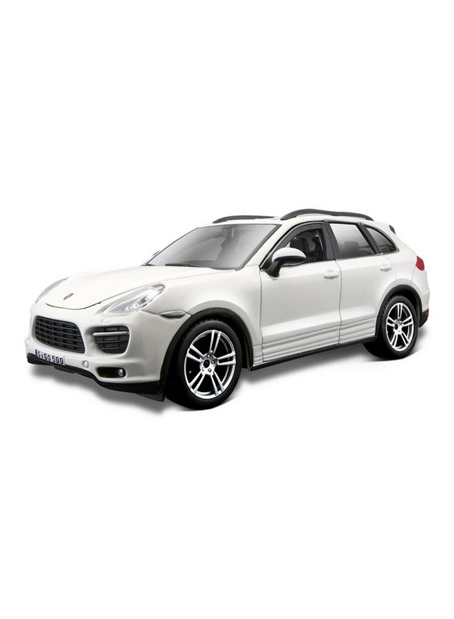 Porsche Cayenne Turbo 1:24 - Assorted