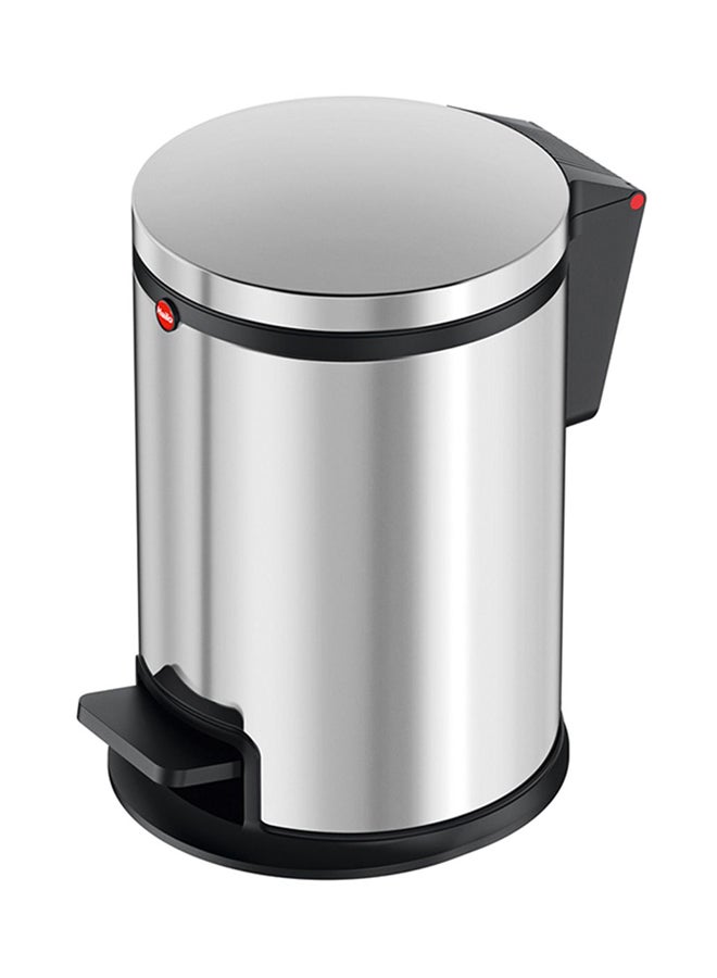 Hailo Pure S Pedal Bin 3 Liters, Kitchen Bin with Lid, Soft-Close Trash Can for Food Waste, Office or Bathroom Use, Compact Waste Bin, Stainless Steel, Made in Germany - HLO-0504-010 Stainless/Steel 3Liters