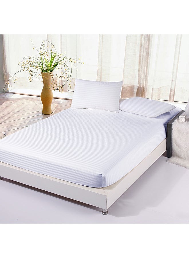 ستوري@هوم طقم ملاءة سرير مخططة مكوّن من 3 قطع قطن أبيض King Size 182x198 centimeter - Image 1