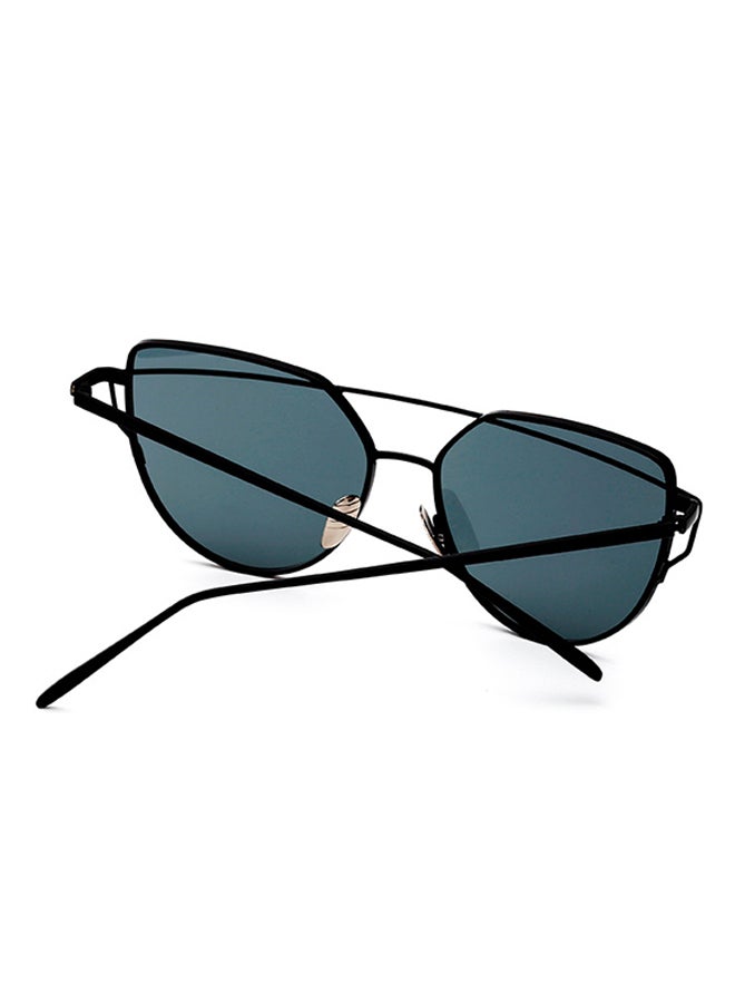 SYT Cat Eye Frame Sunglasses  - Image 3