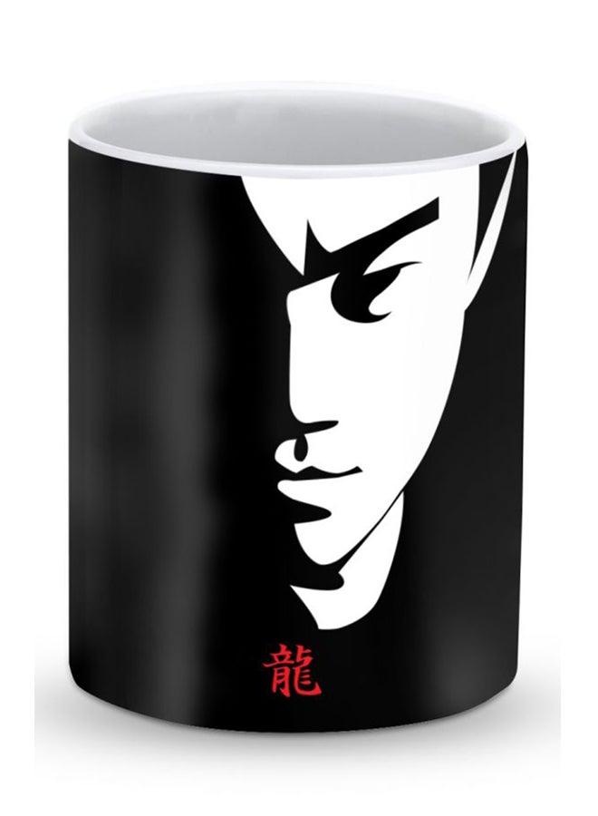 ستايلايزد قدح قهوة فاخر بتصميم تيبيوت بروس لي أسود / أبيض / أحمر - Image 1