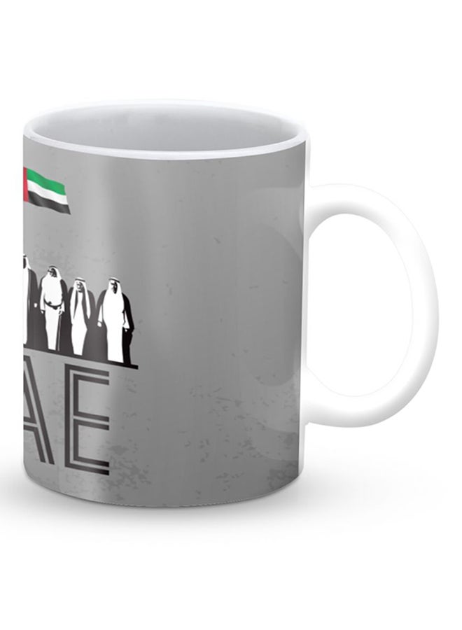 ستايلايزد قدح قهوة فاخر بتصميم دولة الإمارات العربية المتحدة رمادي/أسود 325ملليلتر - Image 2