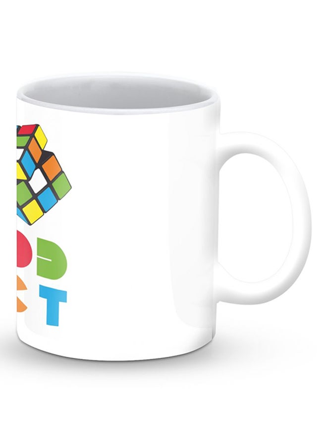 ستايلايزد قدح قهوة فاخر بتصميم مكعب ريبيك أبيض/أحمر/أزرق - Image 2