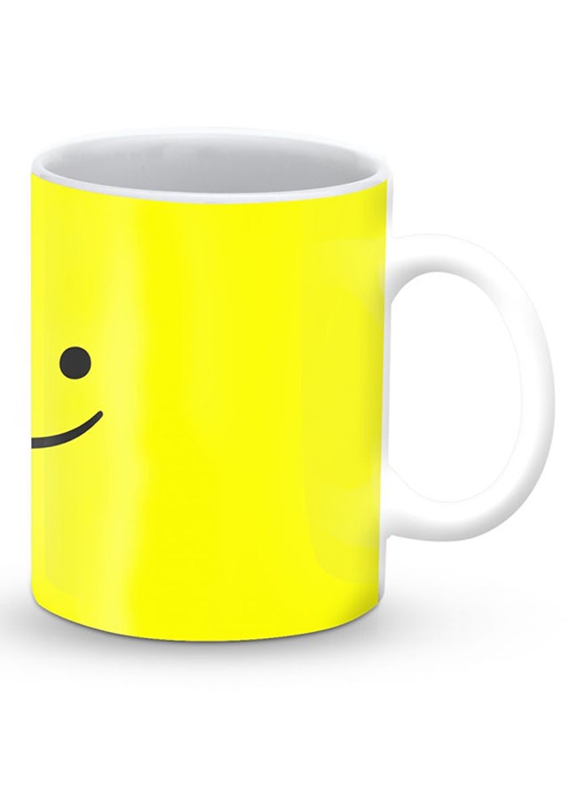 ستايلايزد قدح قهوة فاخر بتصميم الوجه الضاحك بليمي أسود/ أصفر - Image 2