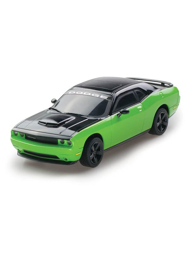 كيدز تك سيارة دودج تشالينجر 2014 تعمل بجهاز تحكم عن بُعد 1:26