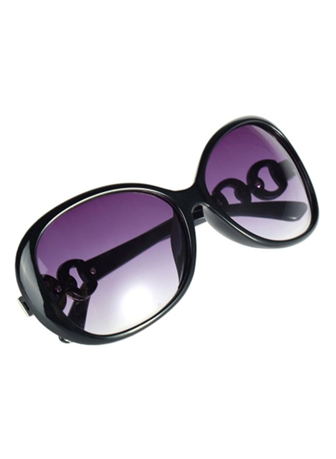 OUTAD Women's Full Rim Oversized Sunglasses - Image 4