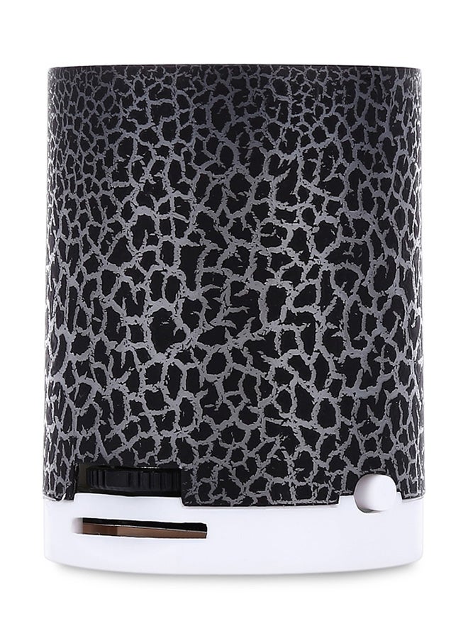 Crack Pattern Portable MP3 Player With Flash LED Light HQ-NO8536501 Black - Image 1