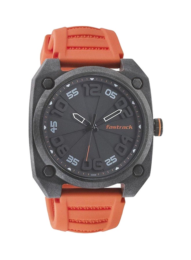 فاستراك ساعة يد بعقارب وسوار من السيليكون طراز 38031PP03 للرجال
