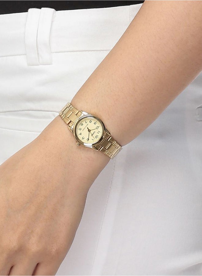 كاسيو ساعة يد بعقارب وسوار من الإستانلس ستيل طراز LTP-V001G-9B - قياس 31 مم - لون ذهبي للنساء - Image 4