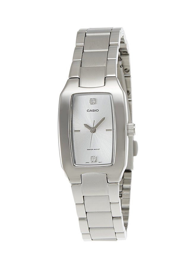 كاسيو ساعة يد بعقارب وسوار من الإستانلس ستيل طراز LTP-1165A-7C2DF - 21 مم - فضي للنساء - Image 1