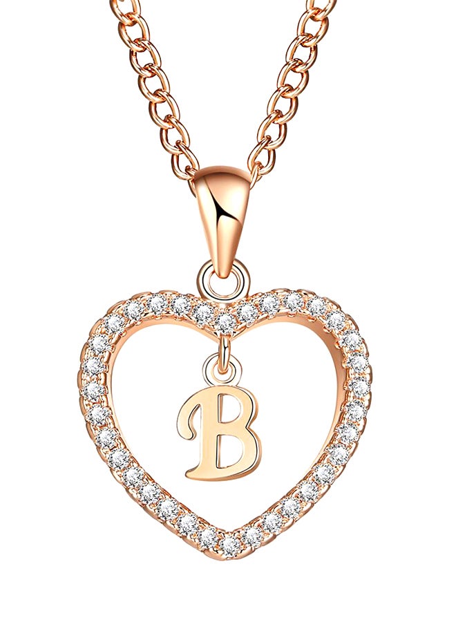 قلادة بدلاية على شكل قلب مجوف بداخله حرف أبجدي