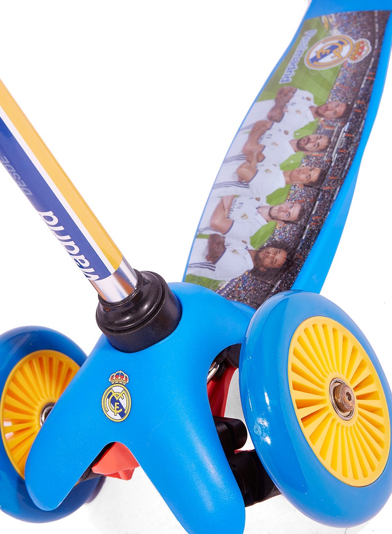 Real Madrid 3-Wheel Twistable Scooter Multicolour - Image 3