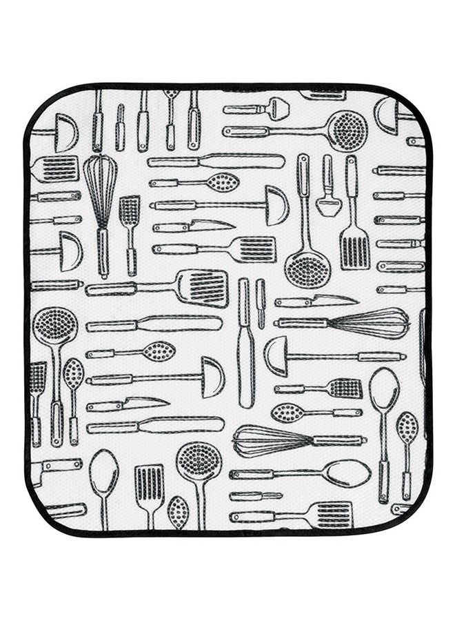 إنترديزاين سجادة مطبخ أبيض/ أسود 18x16بوصة - Image 1