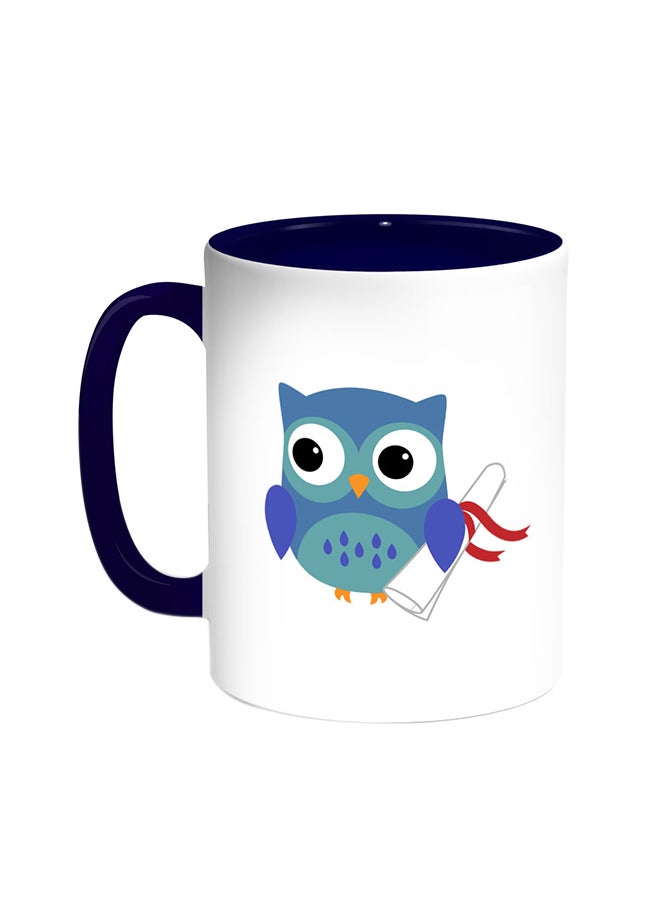 قدح قهوة - بومة ترتدي ملابس التخرج أزرق/ أبيض