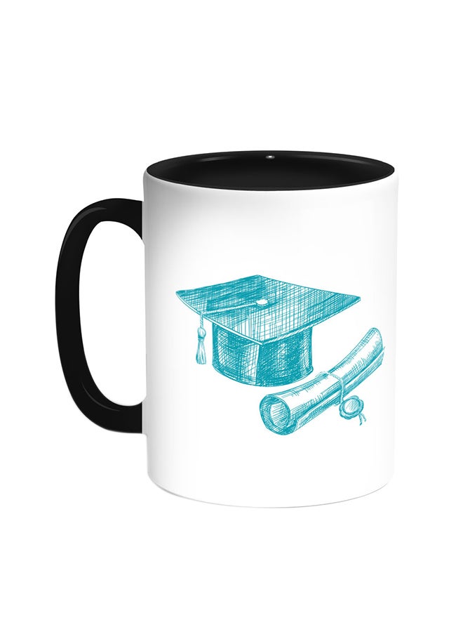 قدح قهوة - شعار يوم التخرج أسود/ أبيض