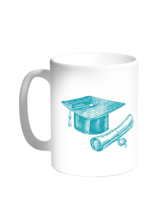 قدح قهوة - شعار يوم التخرج أبيض