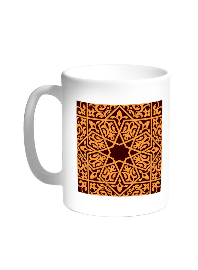 قدح قهوة - دمية على شكل الجسم البشري أبيض