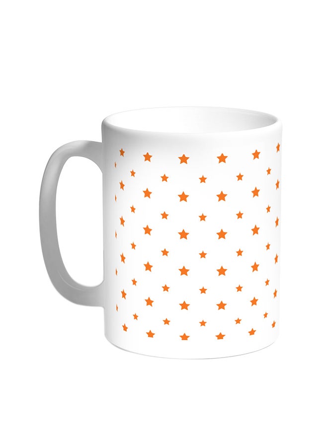 ديكالاك قدح قهوة - زخارف نجوم صغيرة وكبيرة أبيض