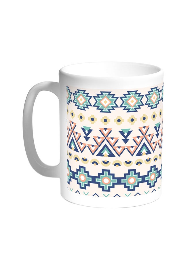 قدح قهوة - زخارف رمضان التقليدية أبيض