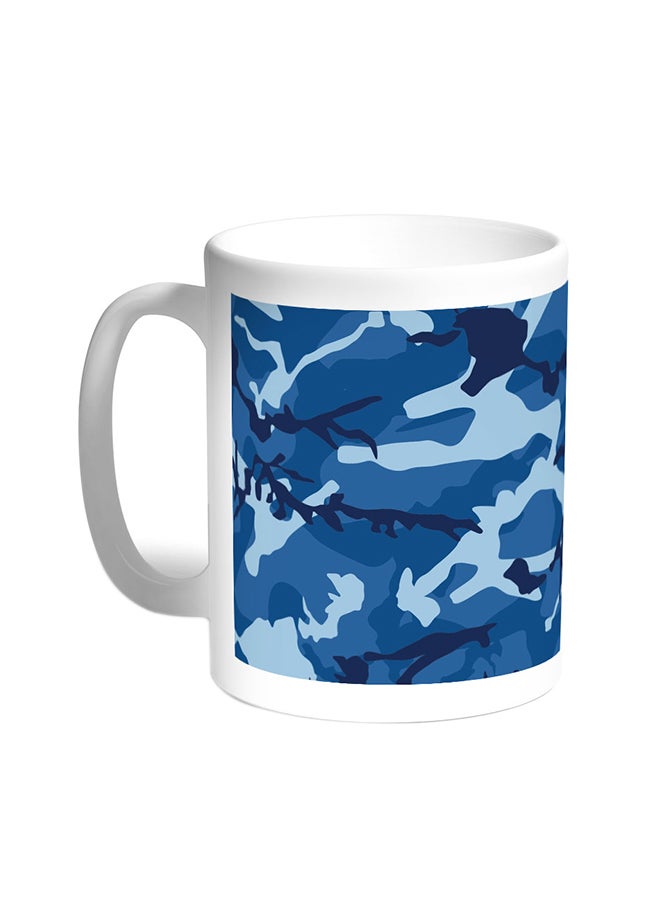 قدح قهوة - ملابس الجيش أبيض