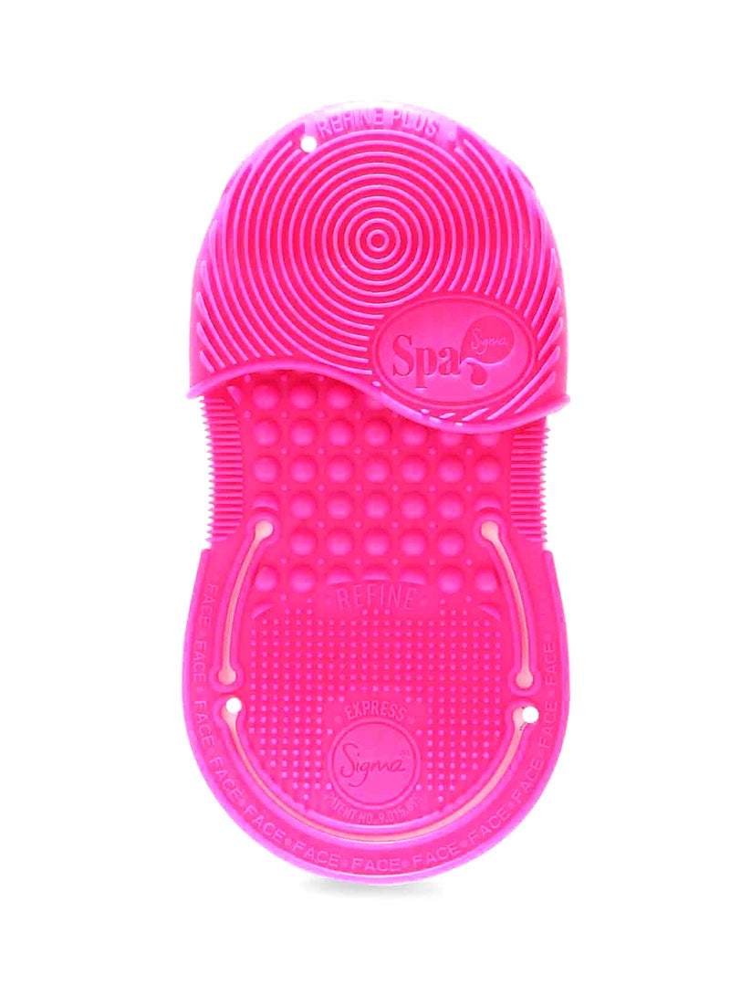 Sigma Beauty Spa Express Brush Cleaning Glove Pink  - Image 1