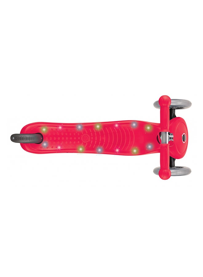 جلوبير سكوتر بثلاث عجلات مزودة بمصابيح LED أحمر 56x28x77سم - Image 3