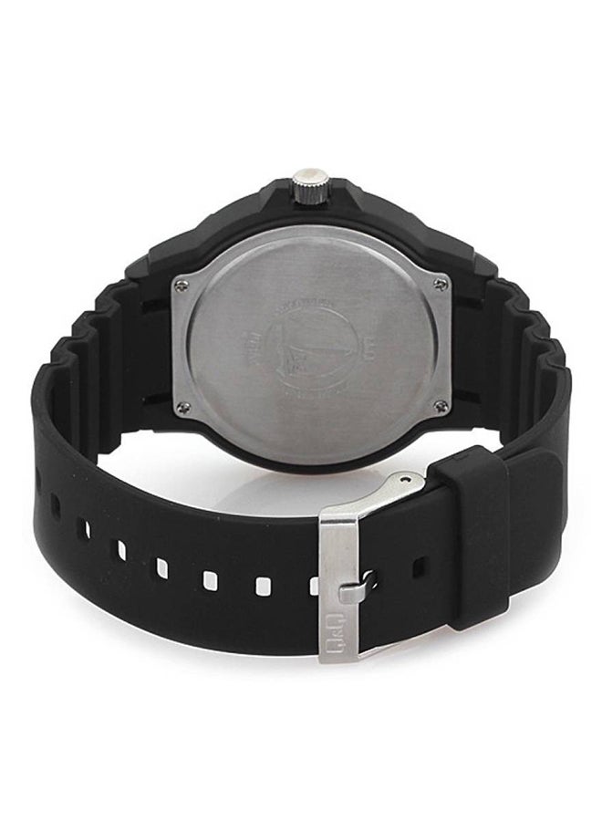 Q&Q Men's Water Resistant Polyurethane Analog Watch VR18J003Y - Image 2