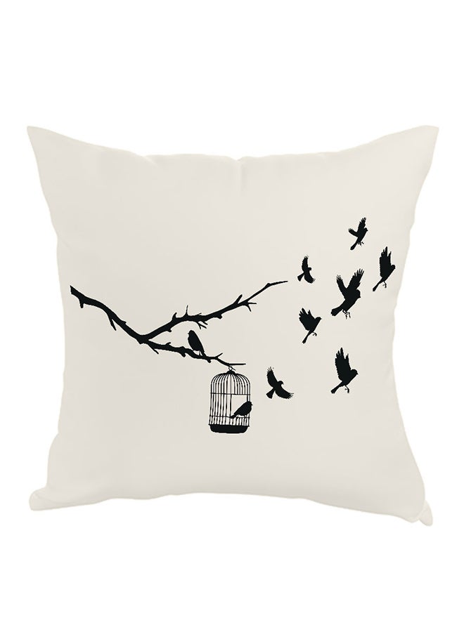 وسادة مطبوع عليها فريدوم أوف بيردس أبيض/ أسود 40x40سم