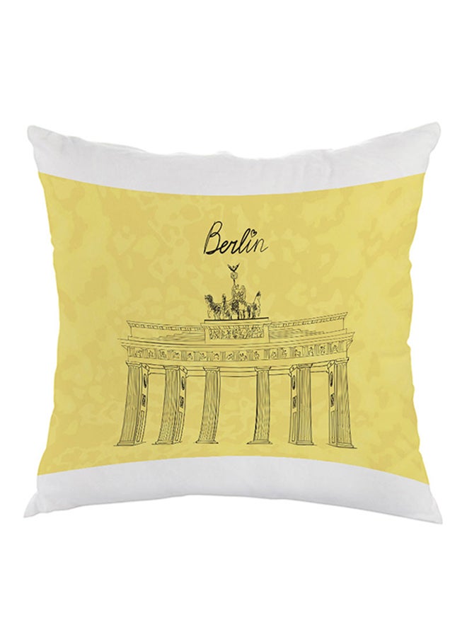 وسادة نوم بطبعة كلمة "Berlin Museum " أصفر/أبيض/أسود 40 x 40سم
