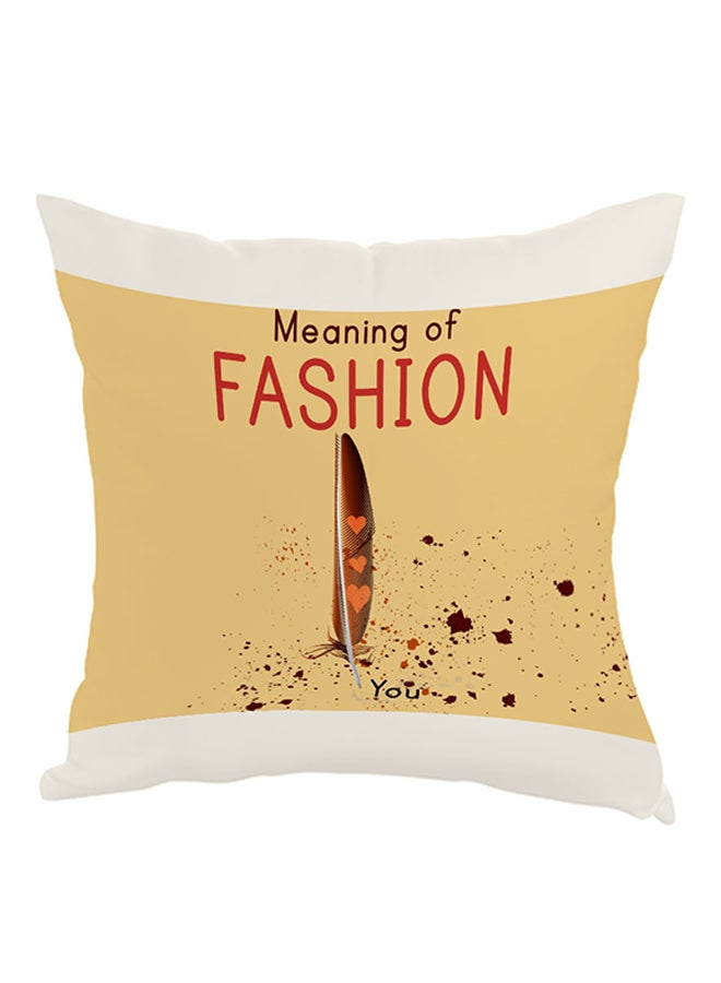 وسادة بطبعة "مينينج أوف فاشون" بيج/أبيض/أحمر 40 x 40سم