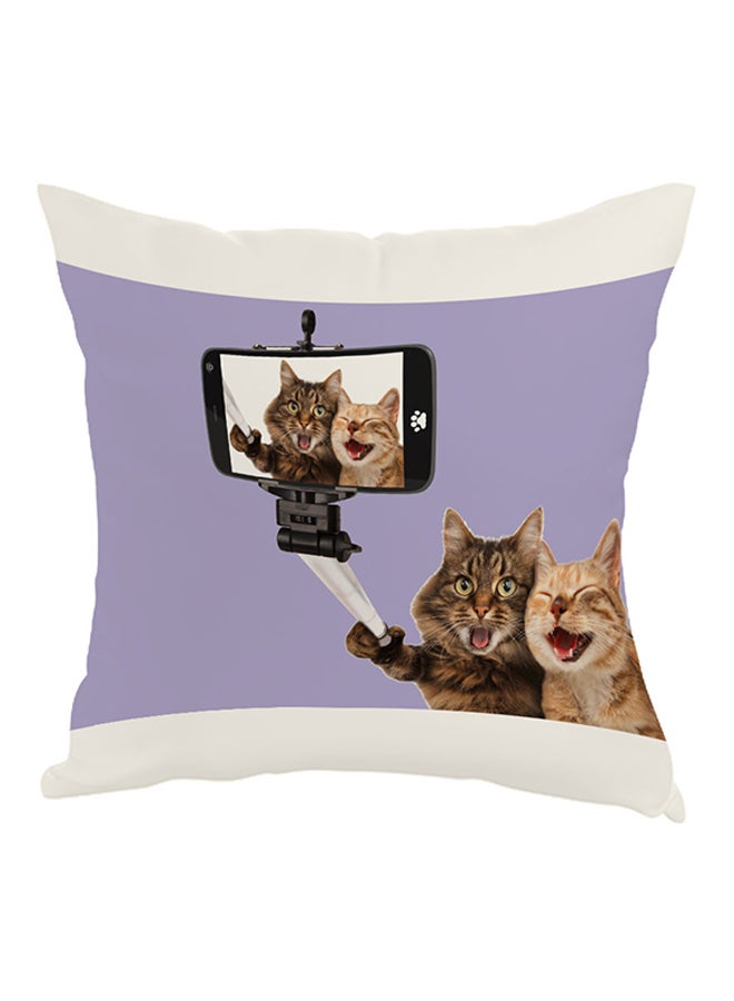ديكالاك وسادة ديكور بتصميم قطط تلتقط صورة سيلفي أرجواني/أسود/أبيض 40x40سم
