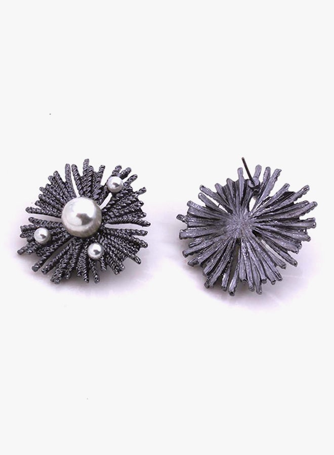 Alloy Stud Earrings - Image 2