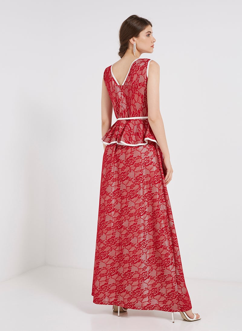 Golden Apple - Lace Detailed Sleeveless Maxi Dress Red - Image 1