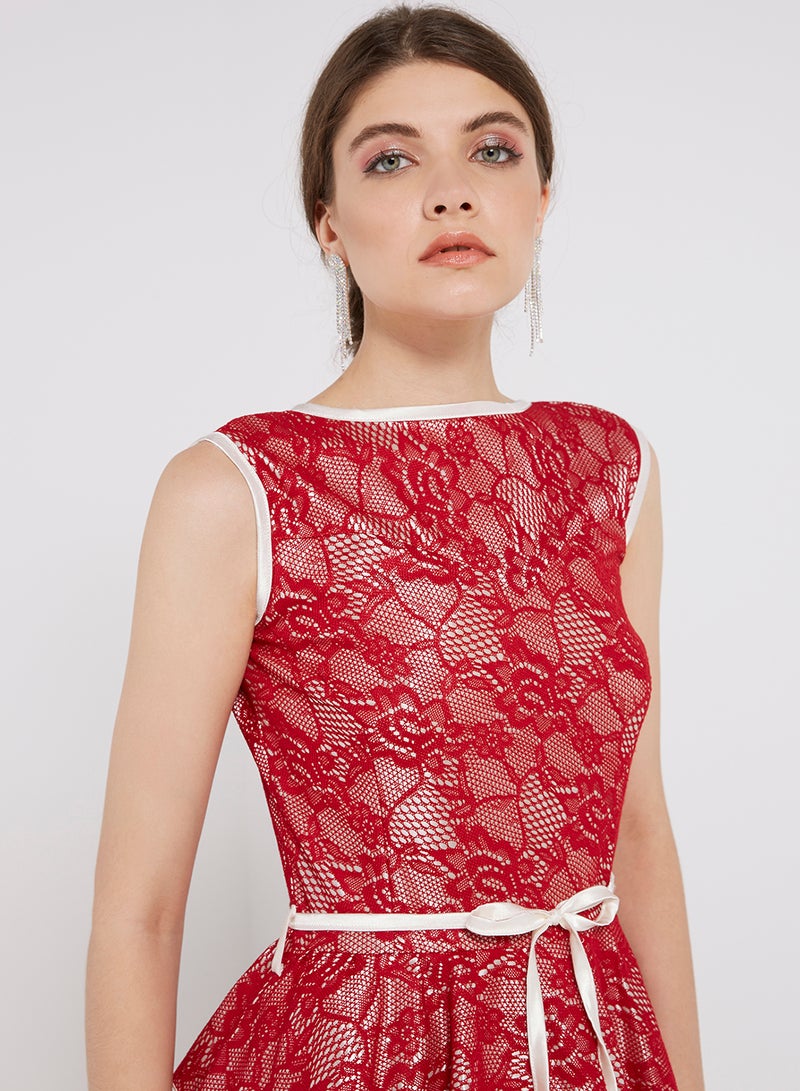 Golden Apple - Lace Detailed Sleeveless Maxi Dress Red - Image 1