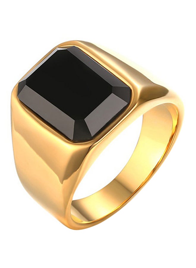 خاتم مزود بختم ومصنوع من التيتانيوم