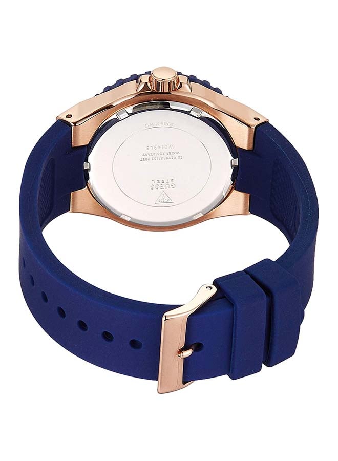 GUESS Girls' Water Resistant Analog Watch W0149L5 - Image 2