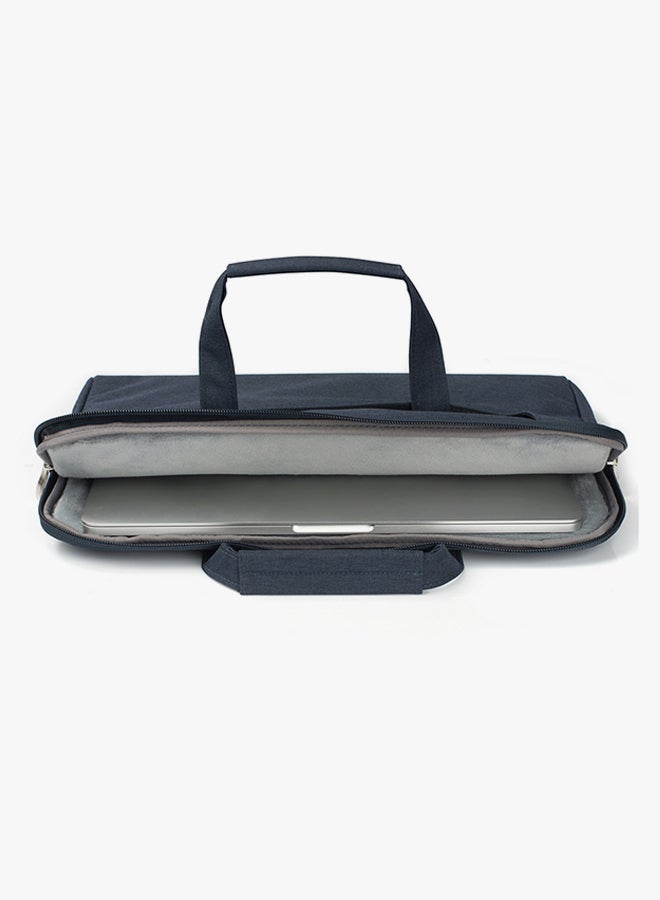 غطاء حماية لجهاز أبل ماك بوك مقاس 15.4 بوصة أسود - Image 5