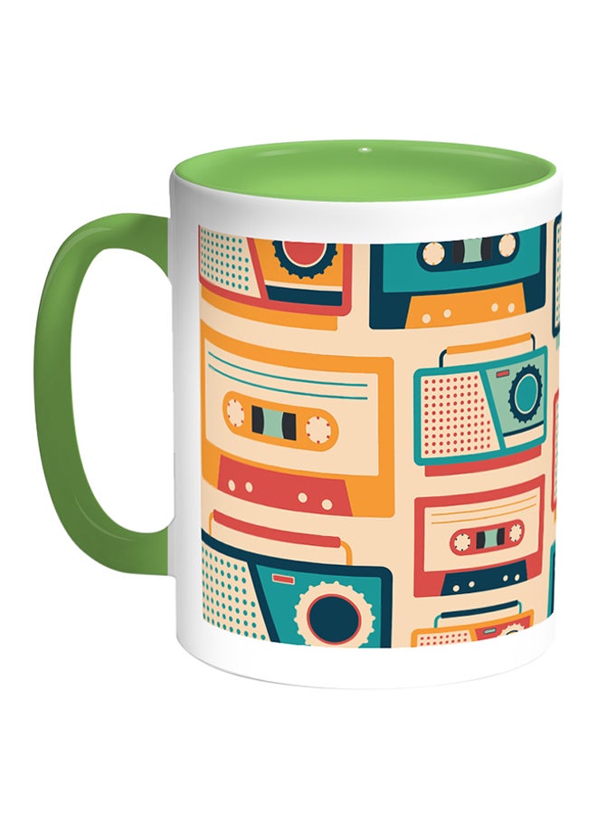 ديكالاك كوب قهوة مطبوع عليه صور أشرطة كاسيت كلاسيكية أبيض/أخضر