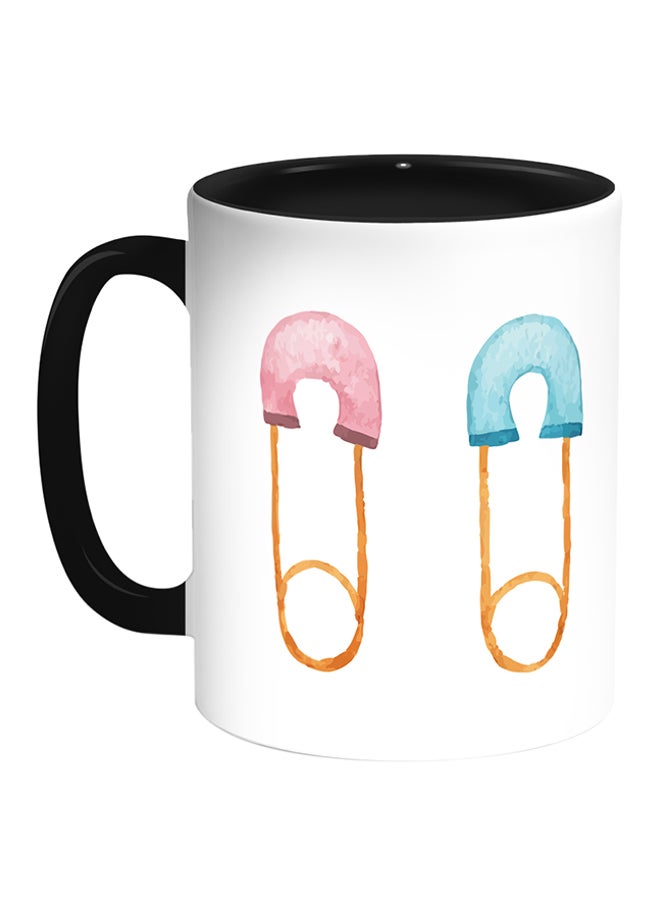 ديكالاك مج قهوة بطبعة على شكل دبوس صغير وجميل أبيض/ أسود