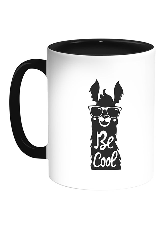 ديكالاك قدح قهوة بطبعة عبارة "Be Cool" أبيض/ أسود